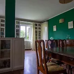 Fee4Me Cozy House On The Lake