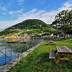 Domaso Front Lake 2-Bedroom Flat - 6 Persons