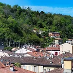 Elegante Casa Con Garage Ac Wifi Balcony