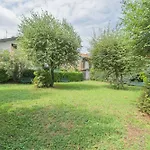 Casa Di Silvia. Sei Km Da Como