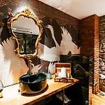 Aurum - Como Luxury Suites