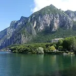 Ampio Monolocale Vicino Al Lungolago Di Lecco