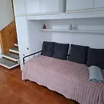 J&C House -Lake Bosisio