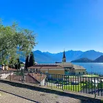 Riva Di Pianello Balkon-Ferienwohnung Am See