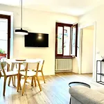 Via Scale Apartments, Lake Como, Brienno