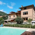 Abies Lago Di Como