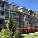 Alexandra\'S Sunset Apartment