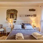 Holiday Home Casetta Rosa By Interhome