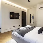 Lungolago Fd Apartments