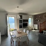 Sunset House Air Con Large Balcony, Unbeatable View And Peace