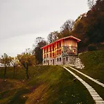 Bellagio - Baita Treeb Tivano