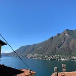 Romantic & Private Lake Como Village House