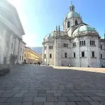 Comoluxhouse- Intero Appartamento