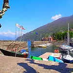 Historic Center Lake Como Bellano Modern Studio