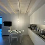 La Casa Di Gio: Piccolo Gioiello In Centro Como