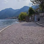 Horta - Charming Attic With Rooftop Lake View
