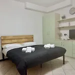 Roncati 7 Center Town Studio Apartments