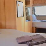 Camping Italia 90 Caravans