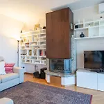 Como Lake - Apartment In Residence 5 Minutes From Lecco Center