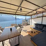 Alberto\'S Terrace Moltrasio