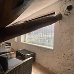 Timco 3-Story Apartment With Lake View And Air-Conditioner