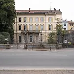 Mugiasca Modern Apartment By Wonderful Italy