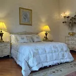 Villa Castiglioni Luxury Apartment