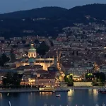 Como Lake Crispi 7 Apartment