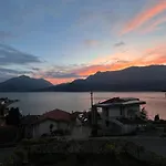 Lucre House, Vista Lago Super