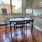 Casa Aurora Self Catering Studio Como Vacanze