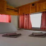 Camping Italia 90 Caravans