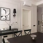 Great Apartment In Como