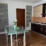 Charming & Bright Apartment Como Lakefront