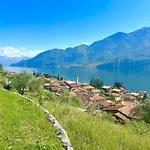 Lake View Apartment - Parking Included