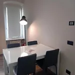 Central Beautiful Flat By Revenue House