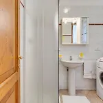Wonderful Flat With Swimming Pool Lift And Garden