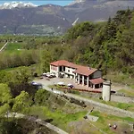 Open Cascina