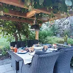 Rustico Lago Di Como B&B
