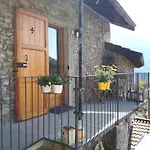 Rustico Lago Di Como B&B