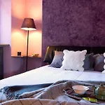 Casa Rossa - Bymyhomeincomo
