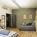 Suite11 Como Apartment