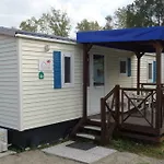 Holiday Chalets Camping Class