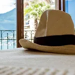 Altido Exclusive Home With Parking On The Lake Como Coast