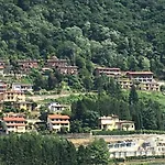 Riflessi Di Lago