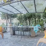 The Apple House Varenna