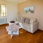 Conchita Terrazza Balkon-Ferienwohnung