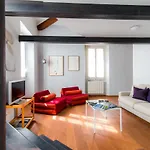Antica Via Volta - The House Of Travelers