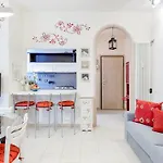 Como Colorful Apartment