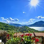 Casa Iris
