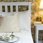 Flowers Apartment Joivy 25
